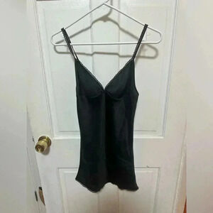 NWT Aritzia Wilfred Black Silky Satin Cami Tank